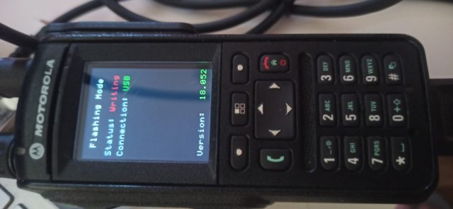 Empty Radio Flash = restaurar radios «brickeadas»